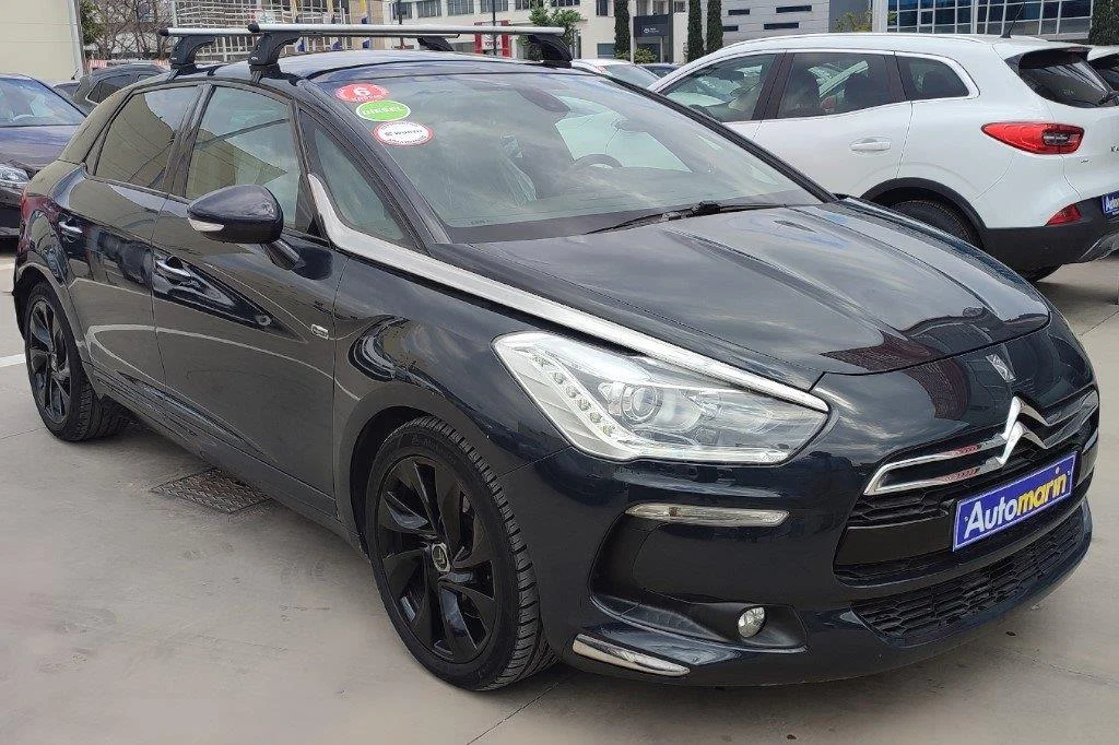 View 1 - Citroen DS5 - 2012