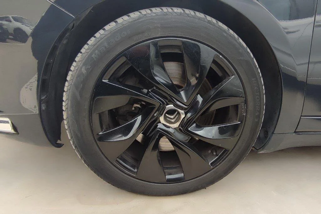 Citroen DS5 - View model 5