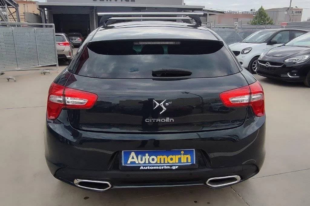 Citroen DS5 - View model 12