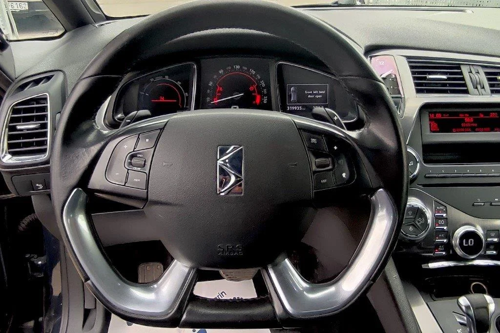 Citroen DS5 - View model 21