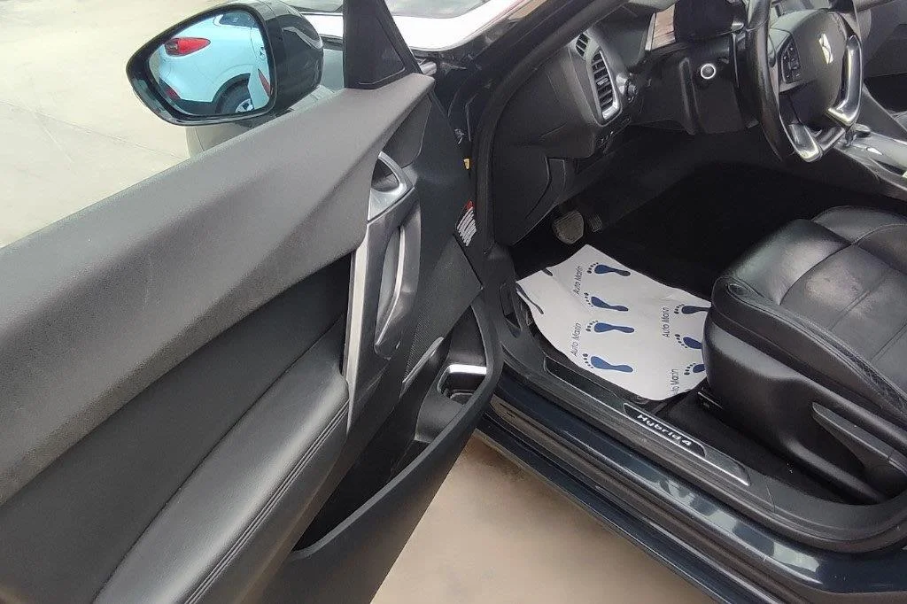 Citroen DS5 - View model 51