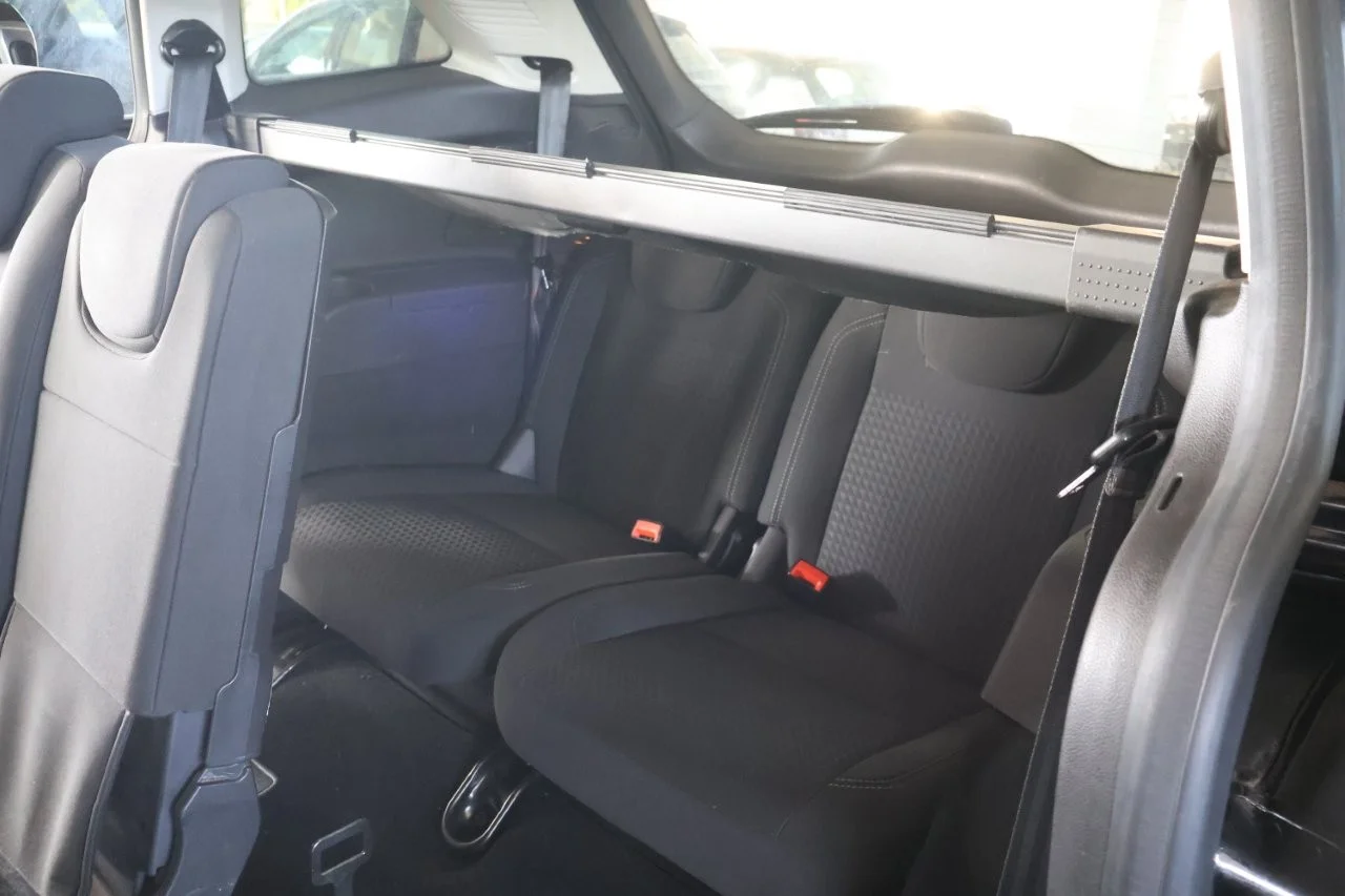 Ford Grand C-Max - View model 42
