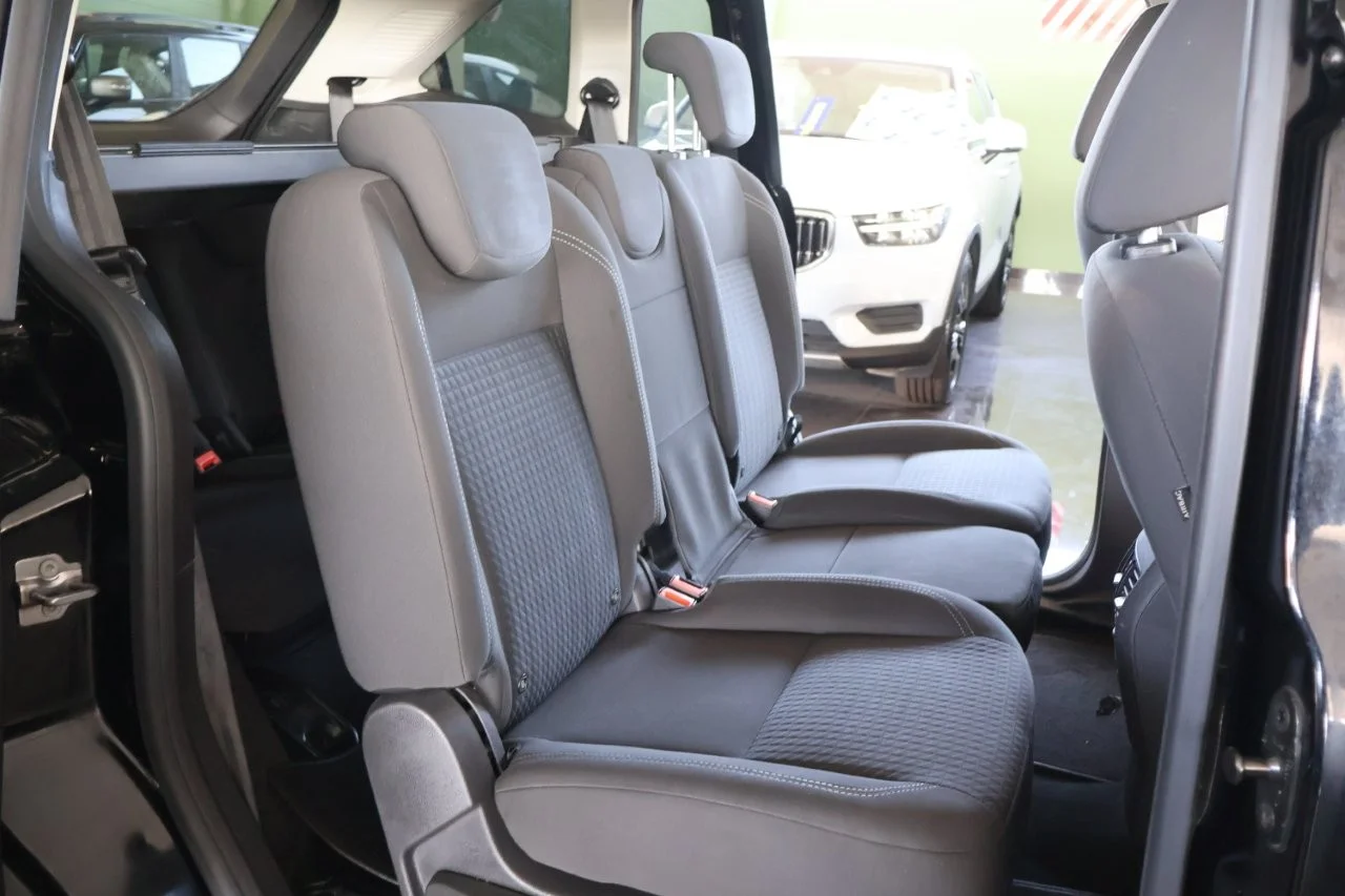 Ford Grand C-Max - View model 44