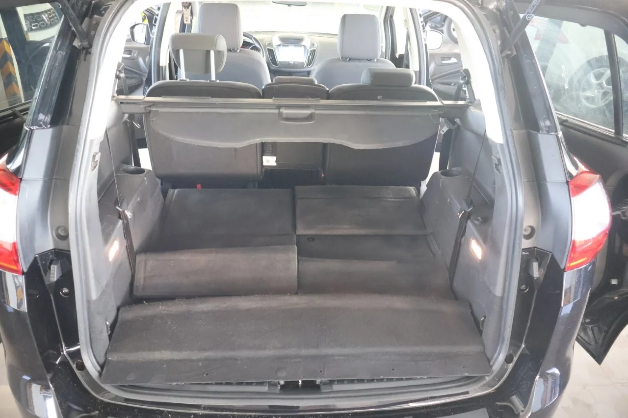 Ford Grand C-Max - View model 12