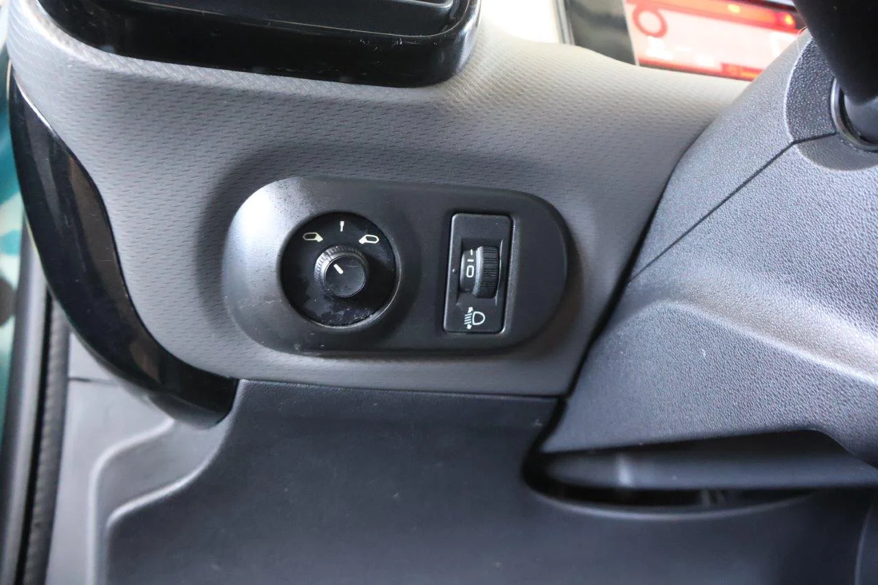 Citroen C4 Cactus - View model 32
