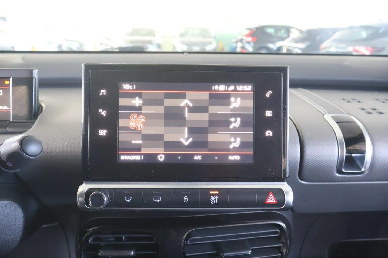 Citroen C4 Cactus - View model 29