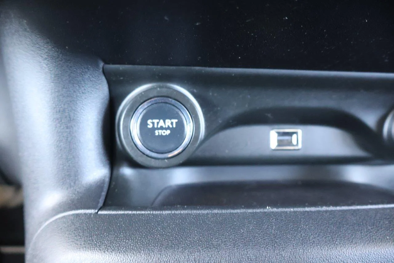 Citroen C4 Cactus - View model 35