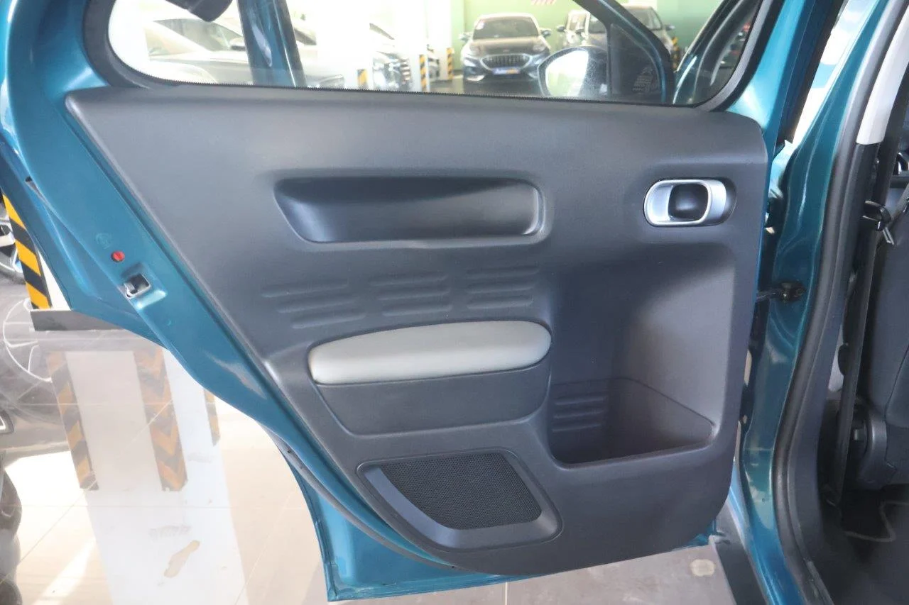 Citroen C4 Cactus - View model 8