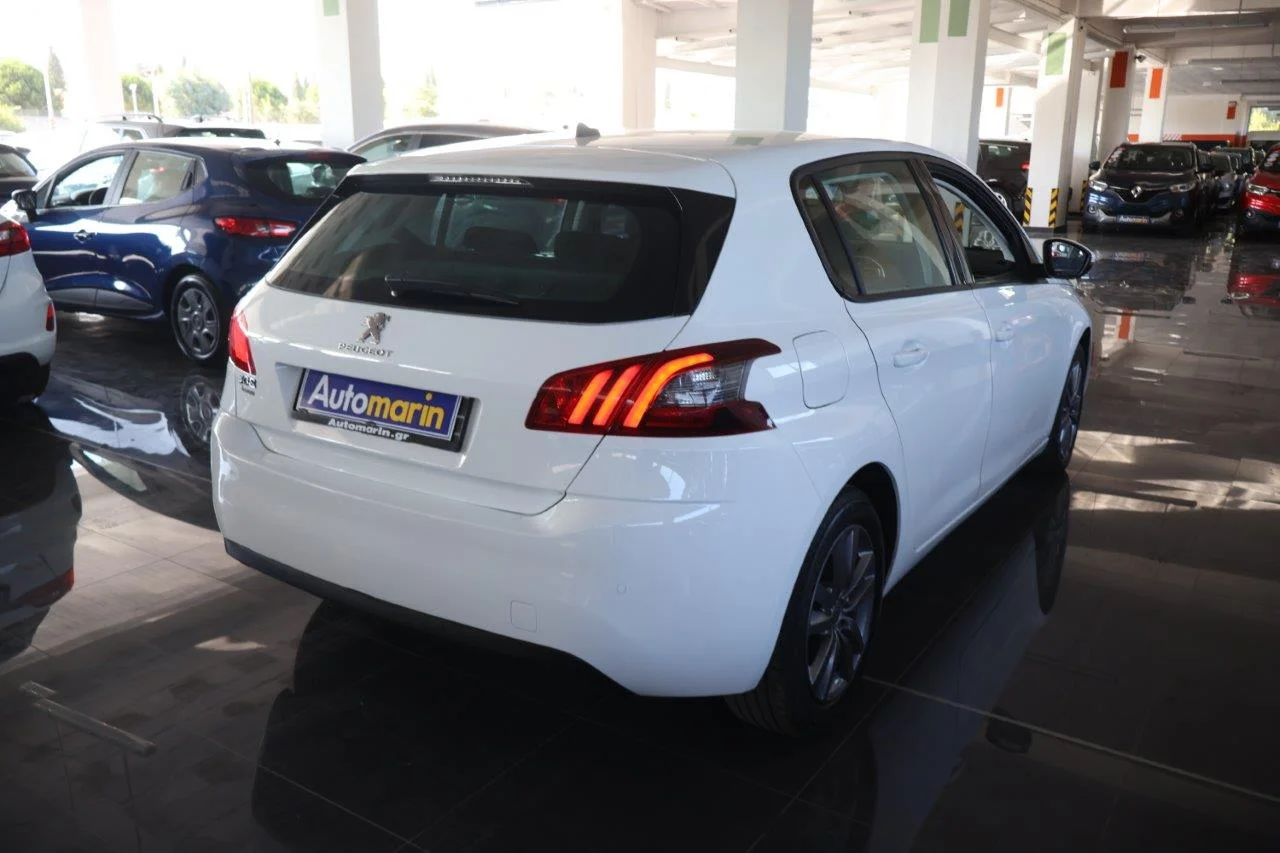 View 5 - Peugeot 308 - 2021