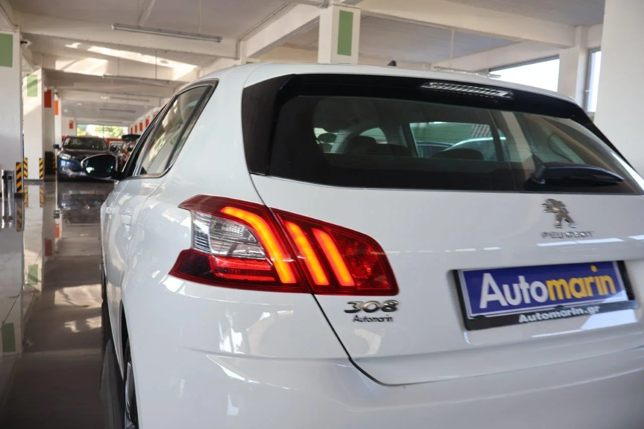 Peugeot 308 - View model 13