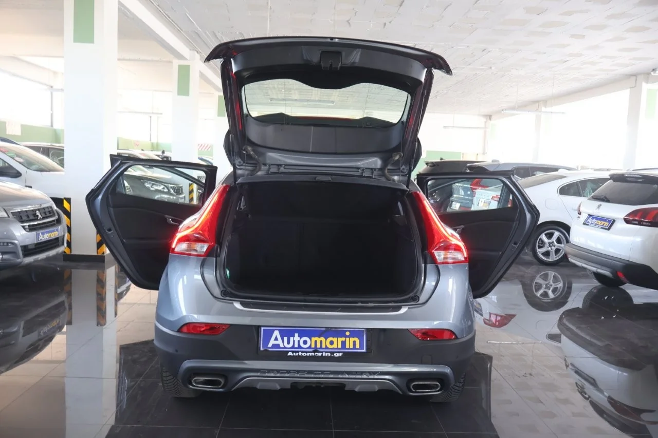Volvo V40 Cross Country - View model 8