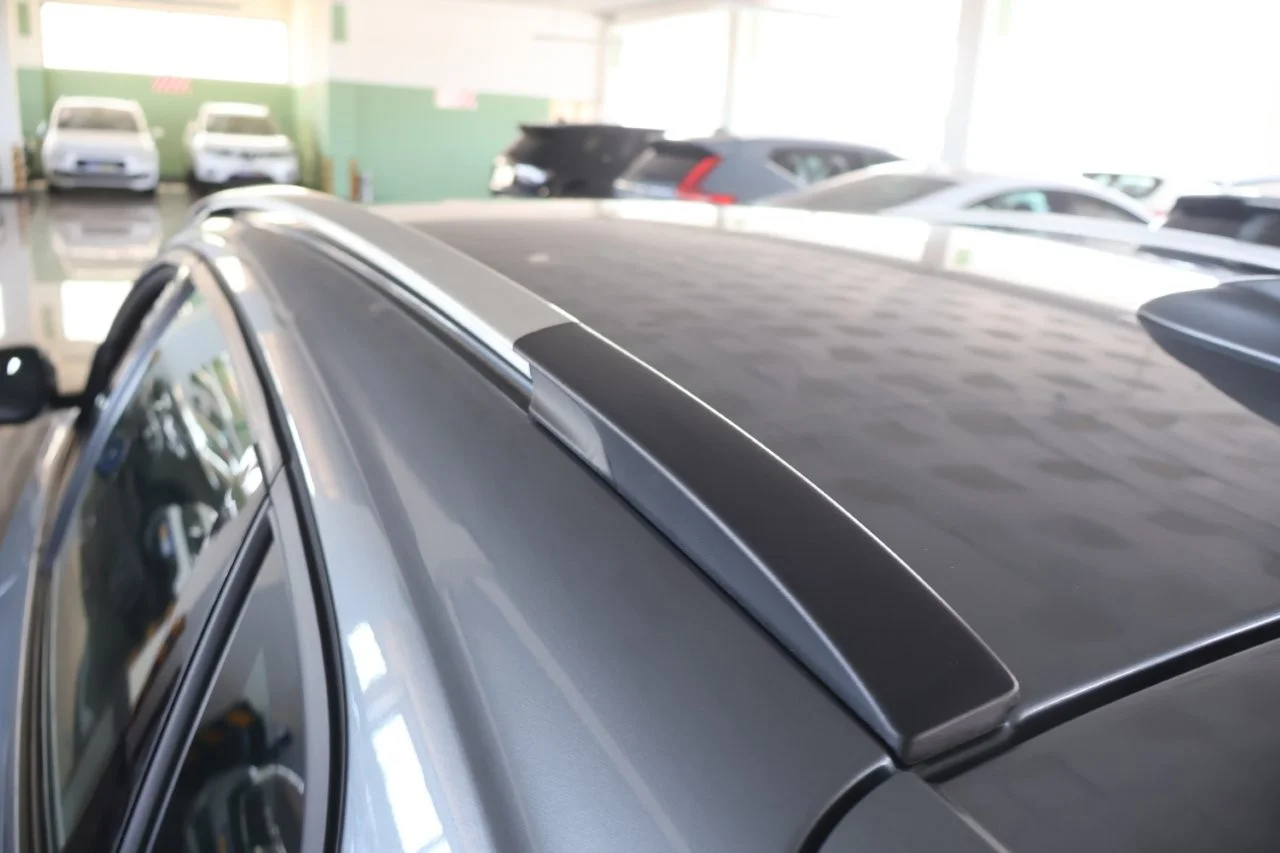 Volvo V40 Cross Country - View model 13