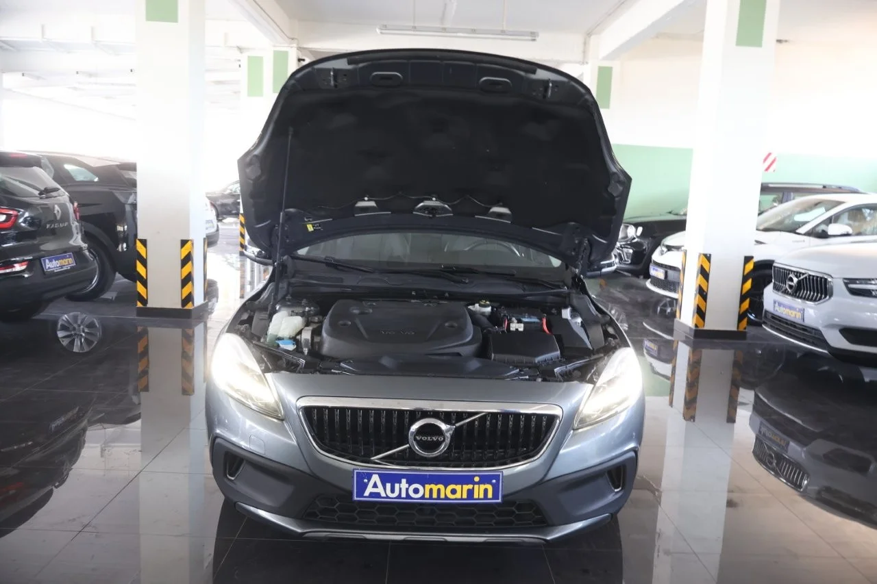 Volvo V40 Cross Country - View model 19
