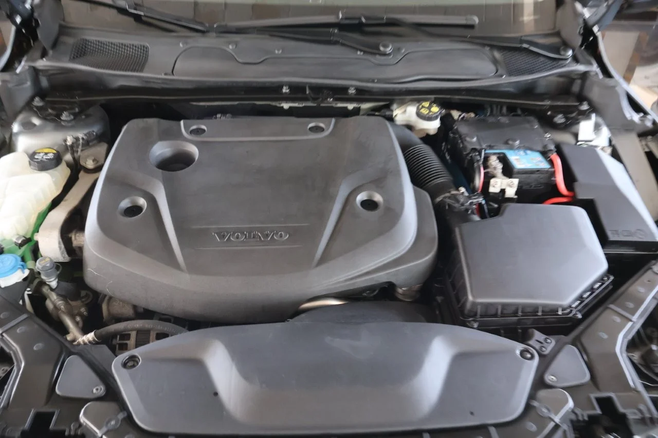 Volvo V40 Cross Country - View model 20