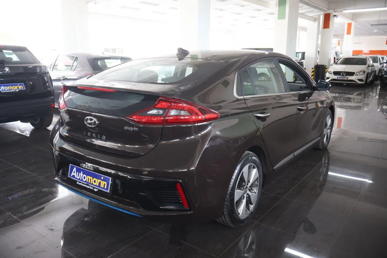 View 5 - Hyundai IONIQ - 2019