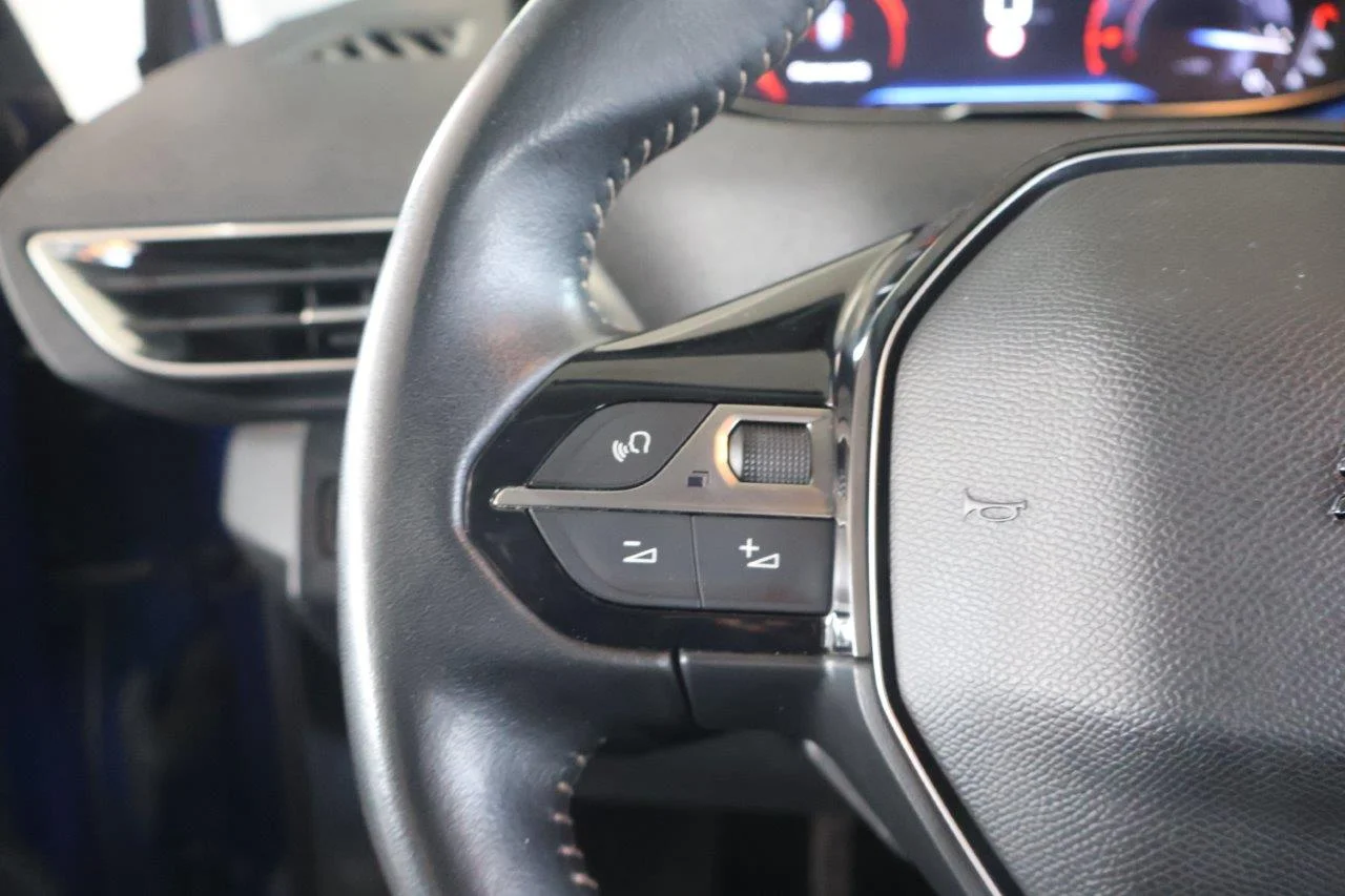 Peugeot 3008 - View model 25