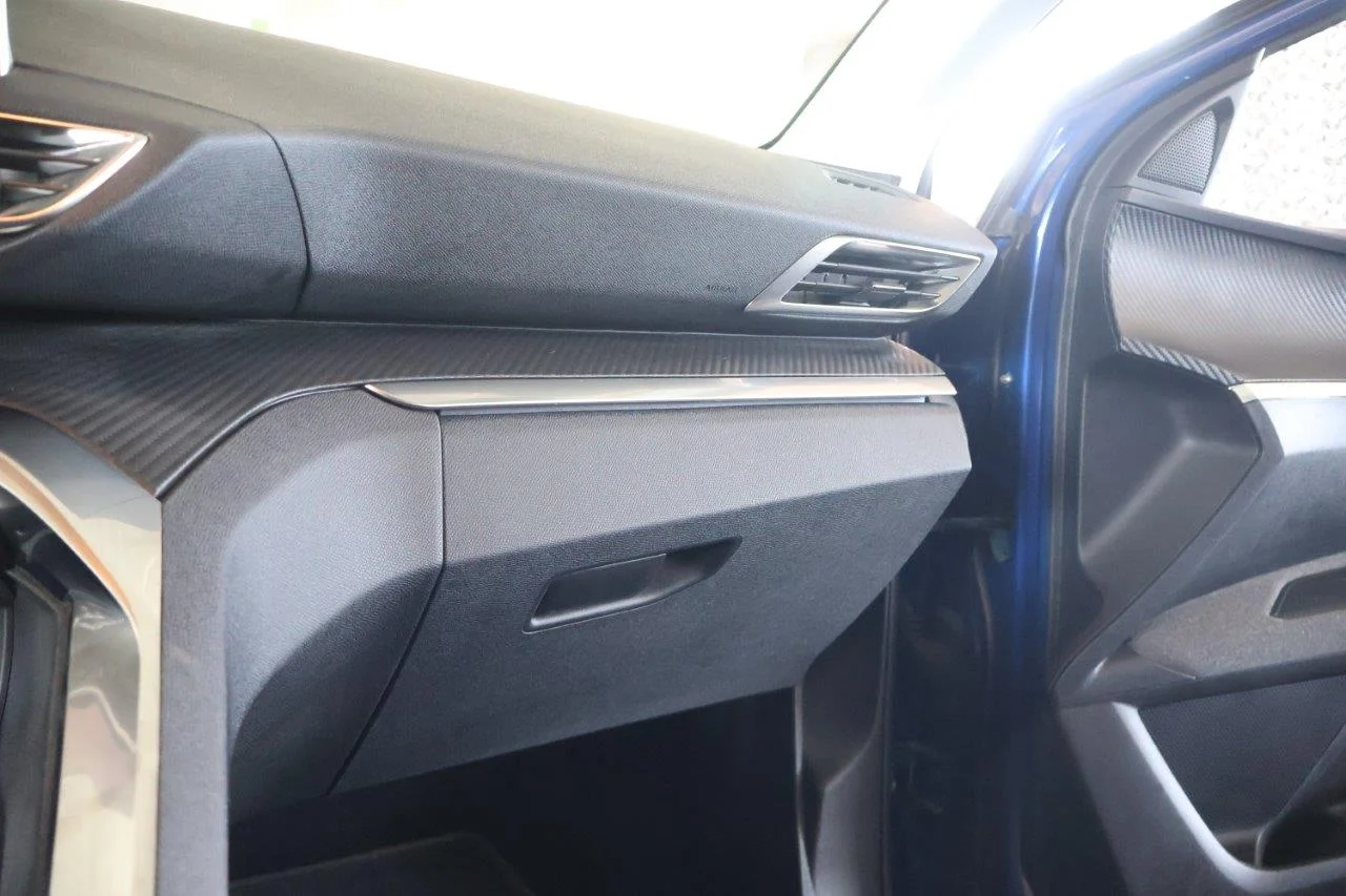 Peugeot 3008 - View model 30