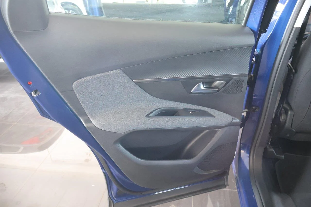 Peugeot 3008 - View model 9
