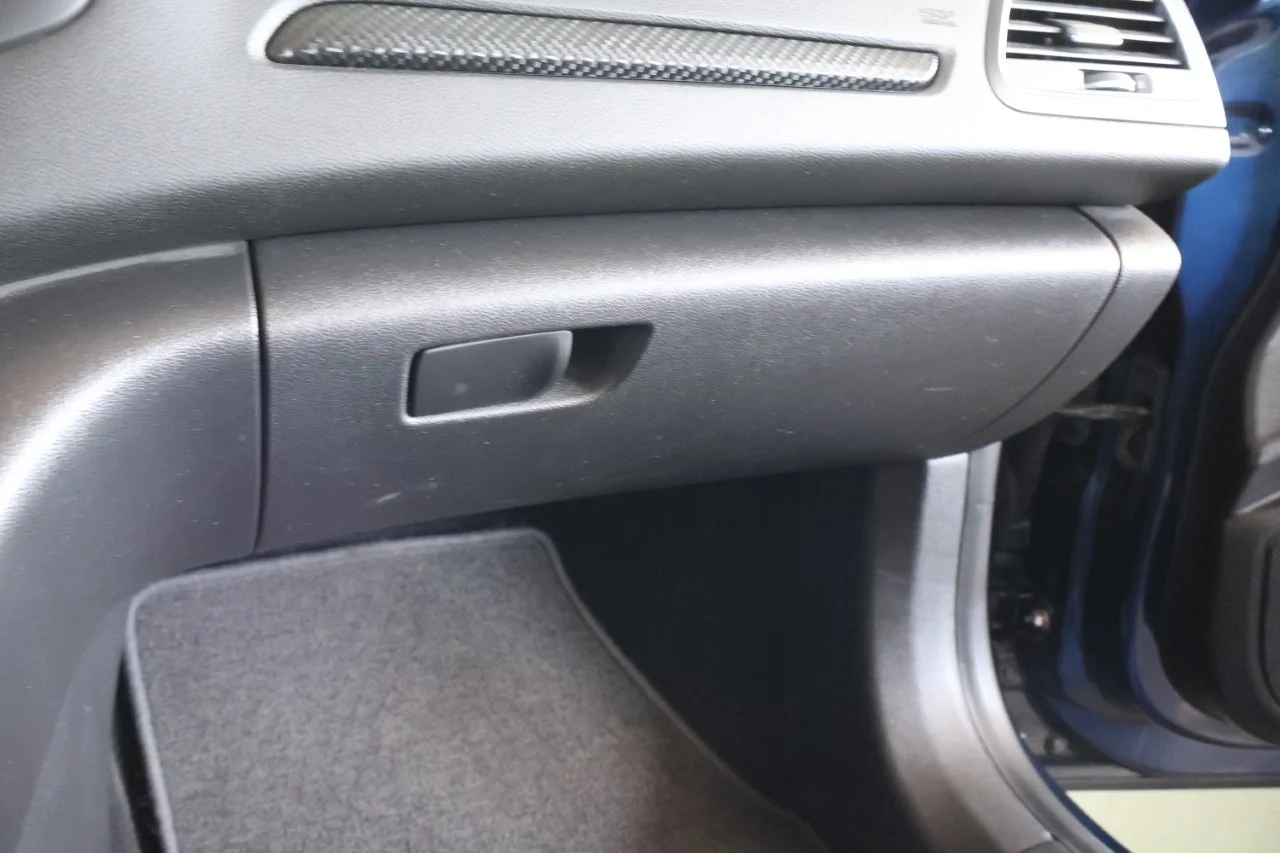 Renault Megane - View model 29