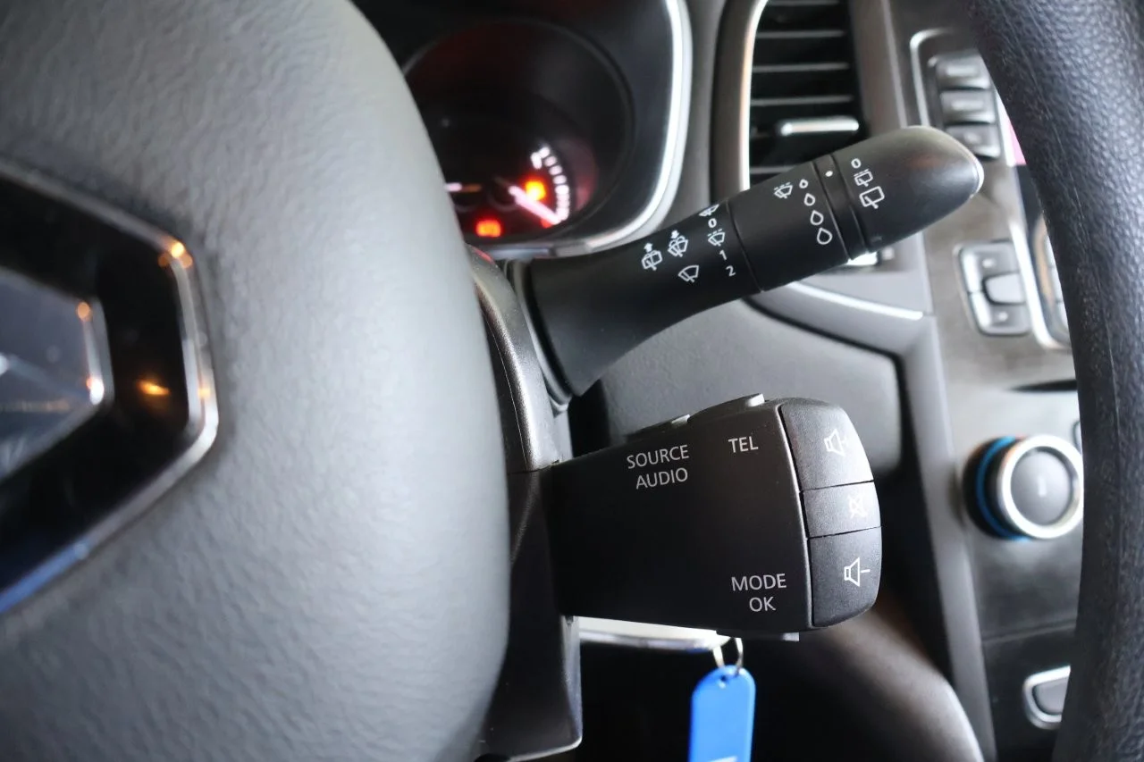 Renault Megane - View model 32