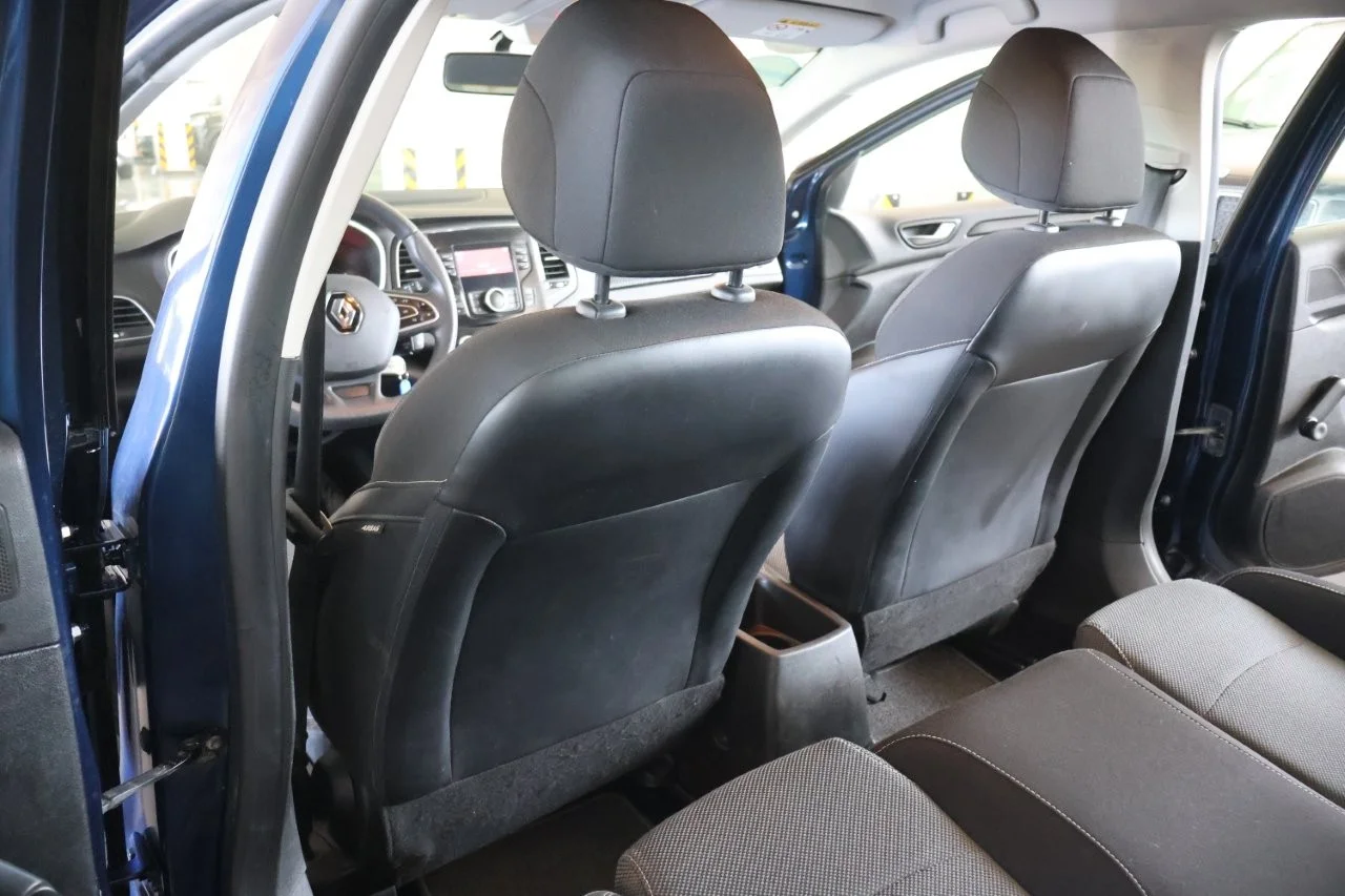 Renault Megane - View model 36