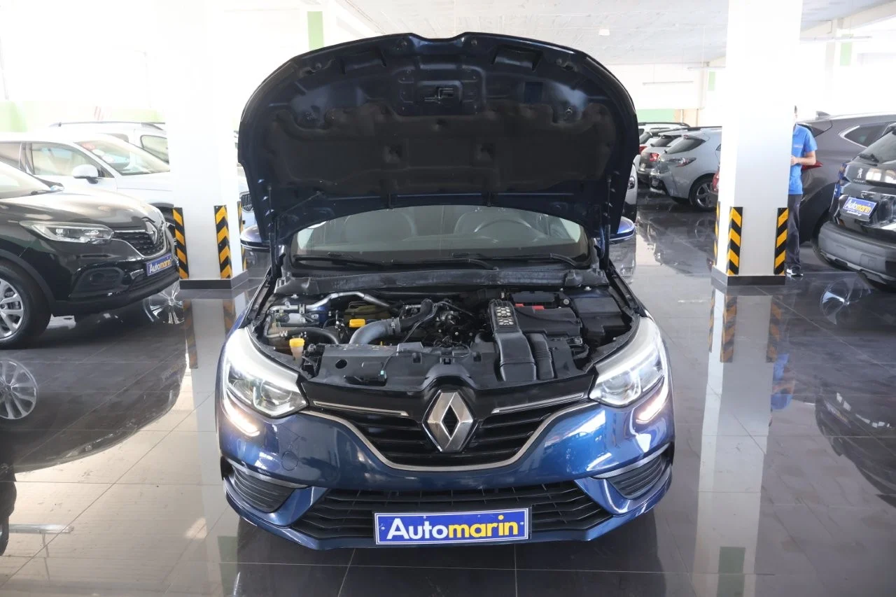 Renault Megane - View model 18