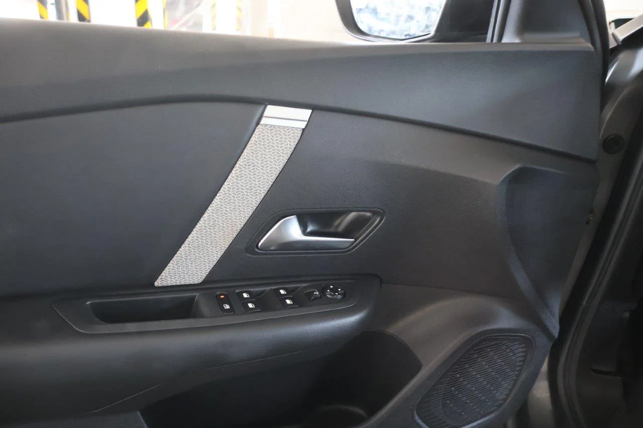 Citroen C4 - View model 38