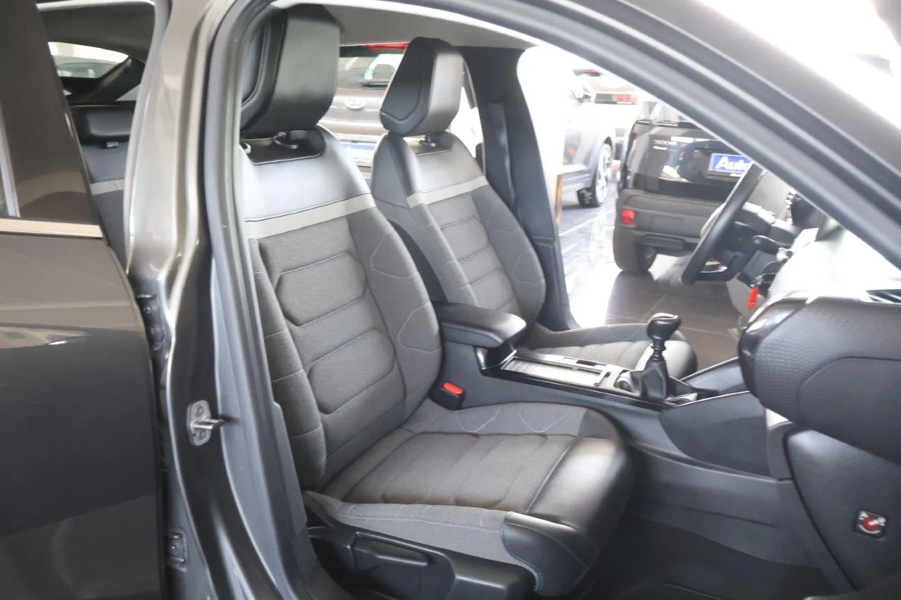 Citroen C4 - View model 42