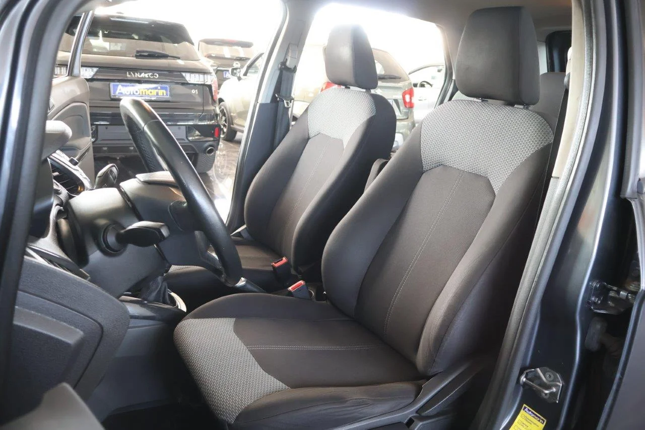 Ford EcoSport - View model 21