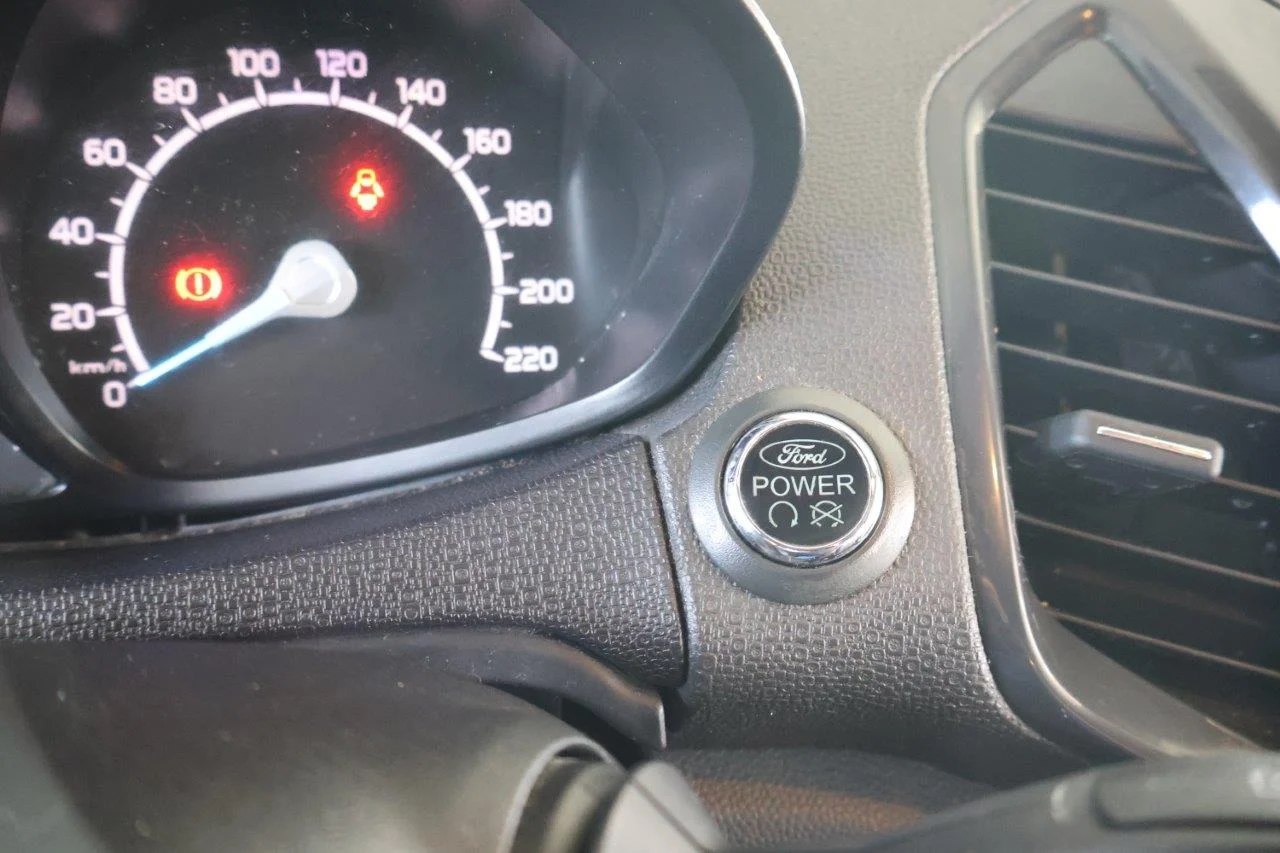 Ford EcoSport - View model 32