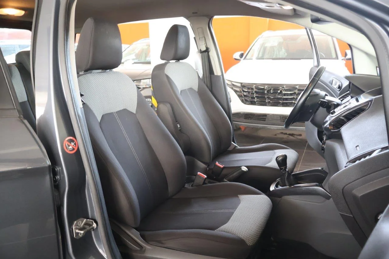 Ford EcoSport - View model 39