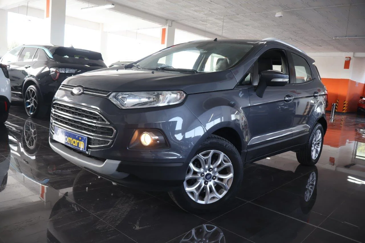 View 1 - Ford EcoSport - 2015