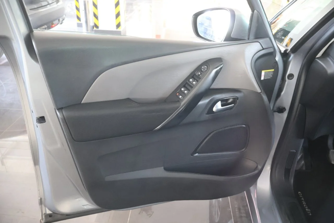 Citroen Grand C4 Picasso / SpaceTourer - View model 35