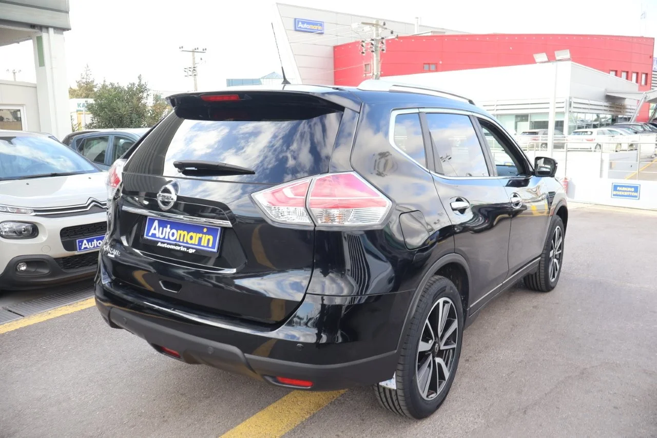View 4 - Nissan X-Trail - 2017