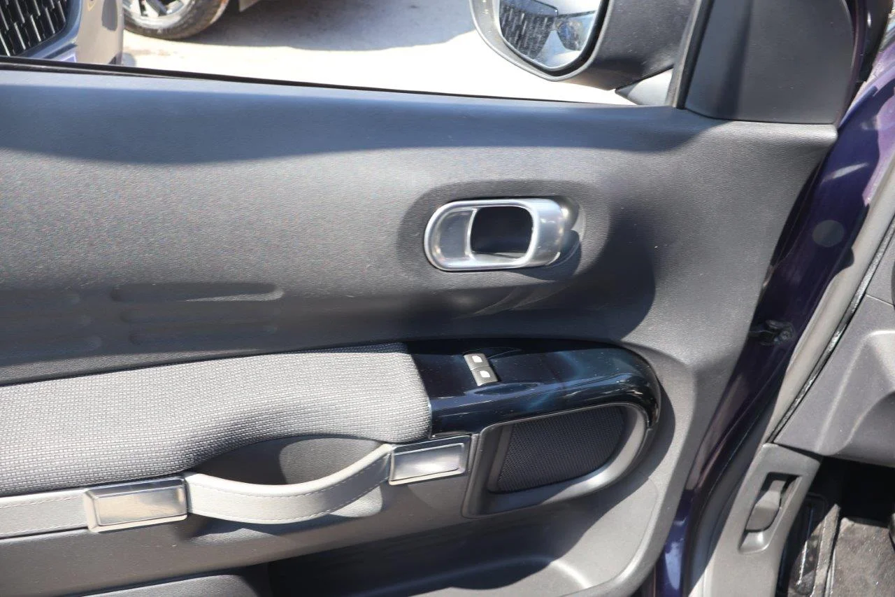 Citroen C4 Cactus - View model 8