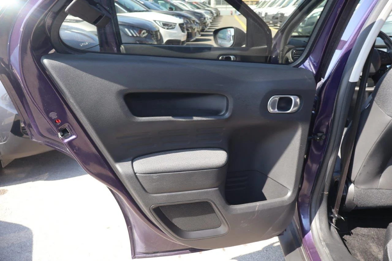 Citroen C4 Cactus - View model 9
