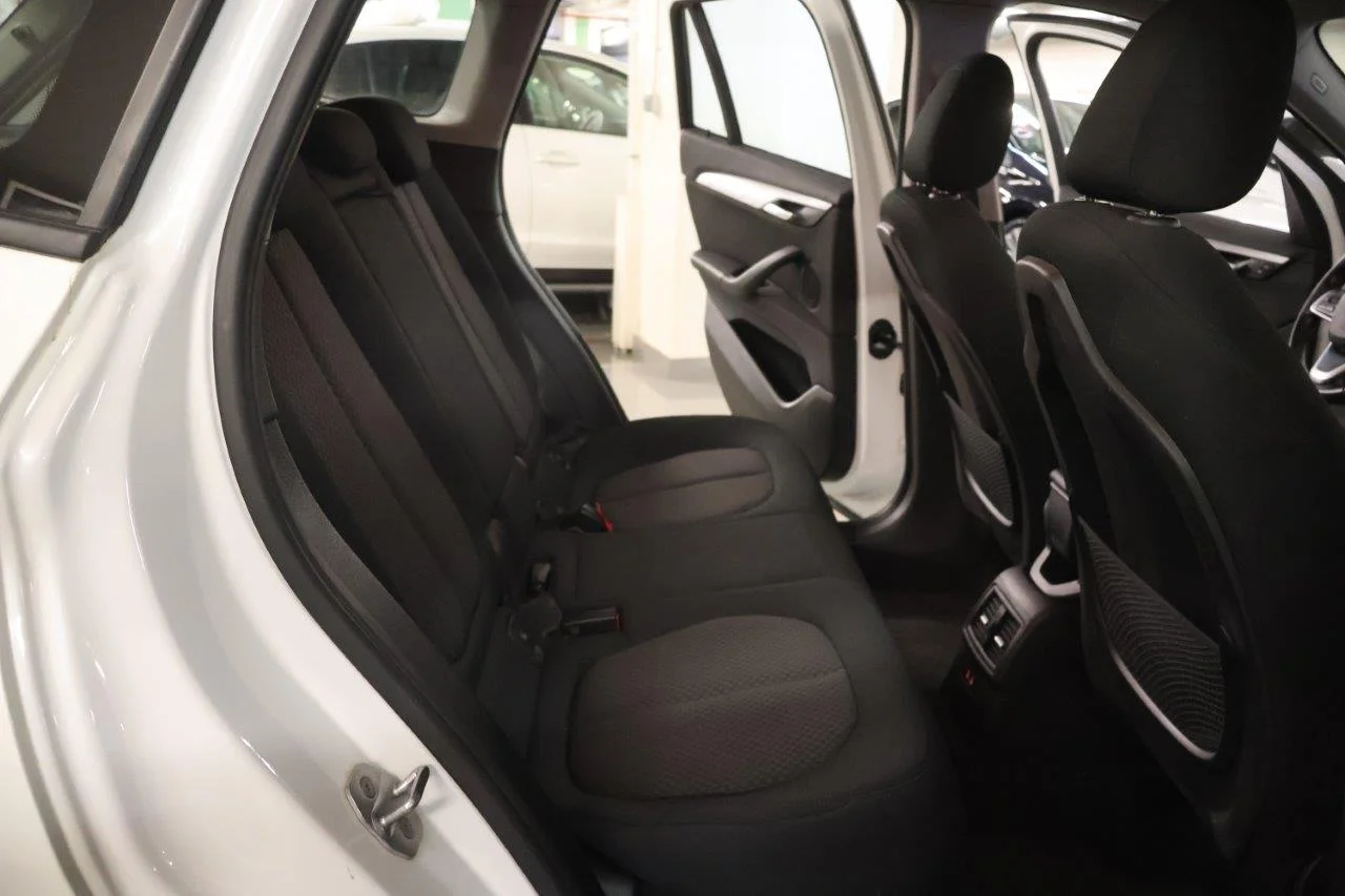 Bmw X1 - View model 27