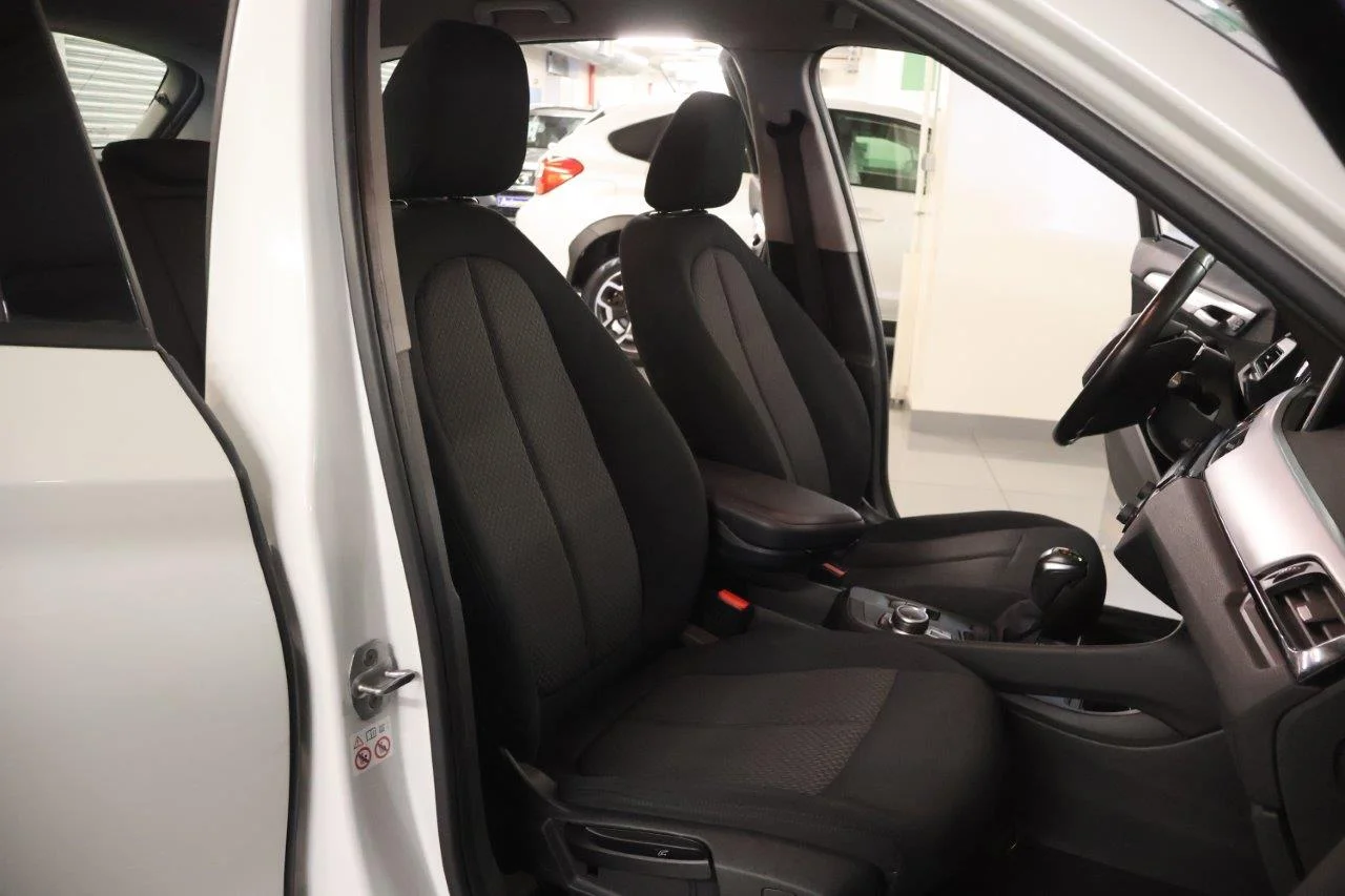 Bmw X1 - View model 28