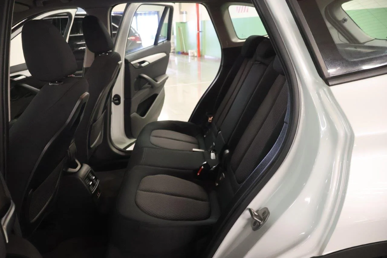 Bmw X1 - View model 44