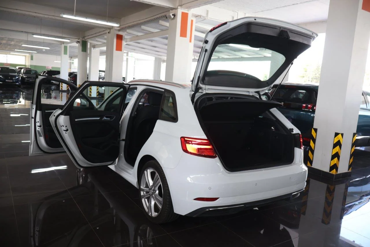 Audi A3 - View model 11