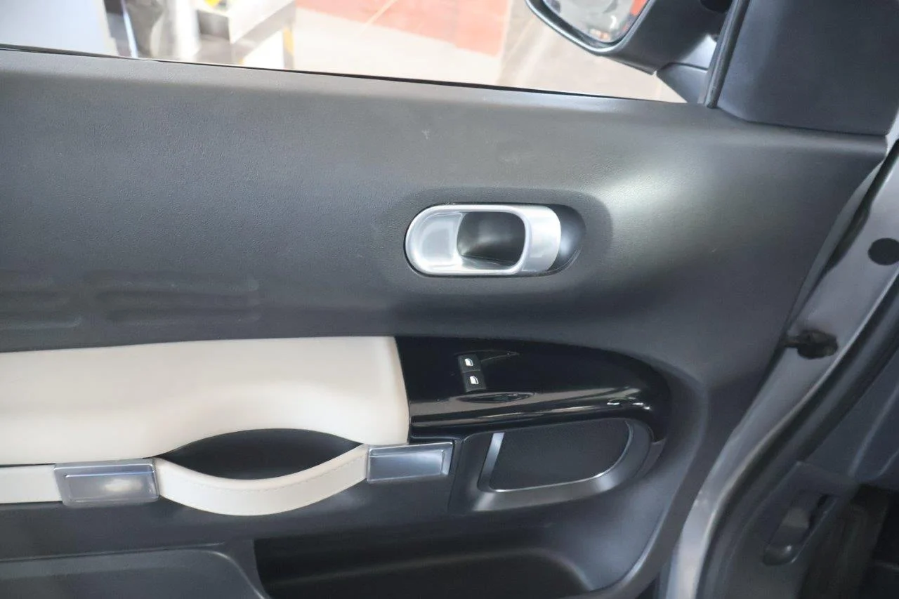 Citroen C4 Cactus - View model 40
