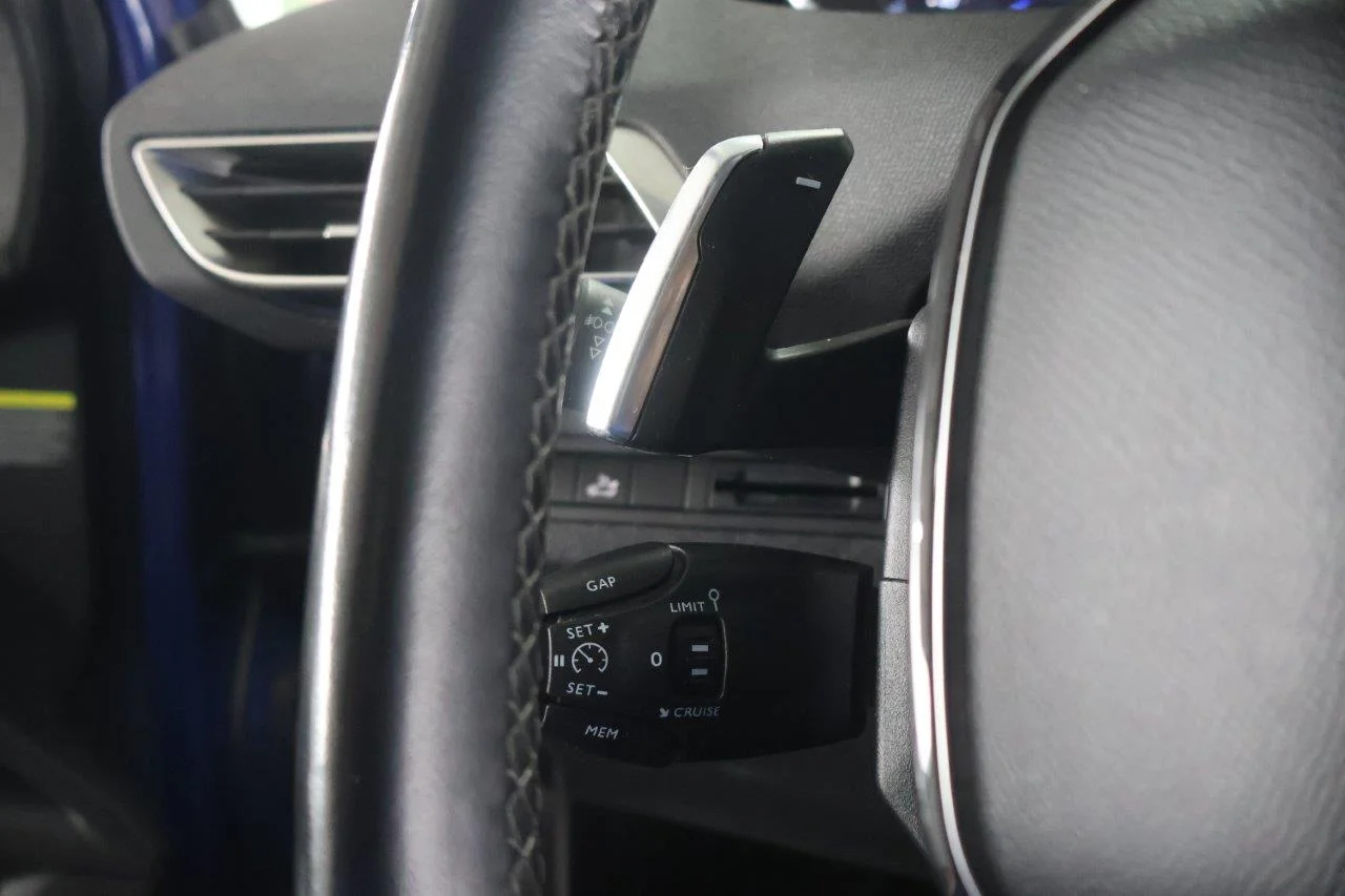 Peugeot 3008 - View model 29