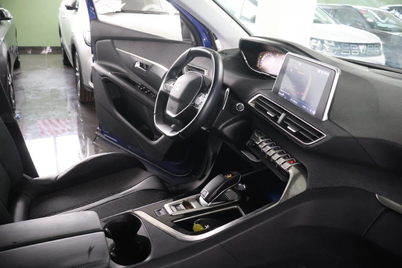 Peugeot 3008 - View model 41