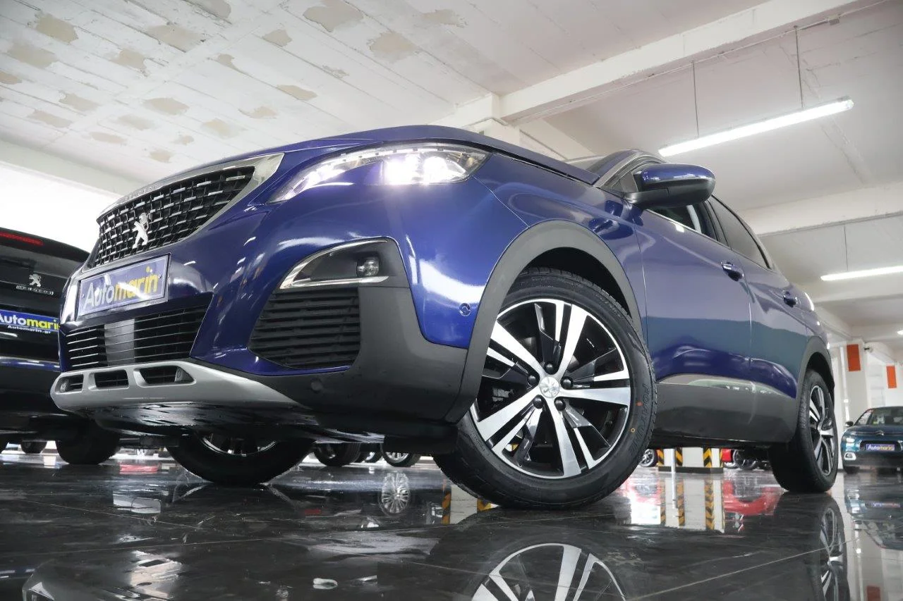 Peugeot 3008 - View model 6