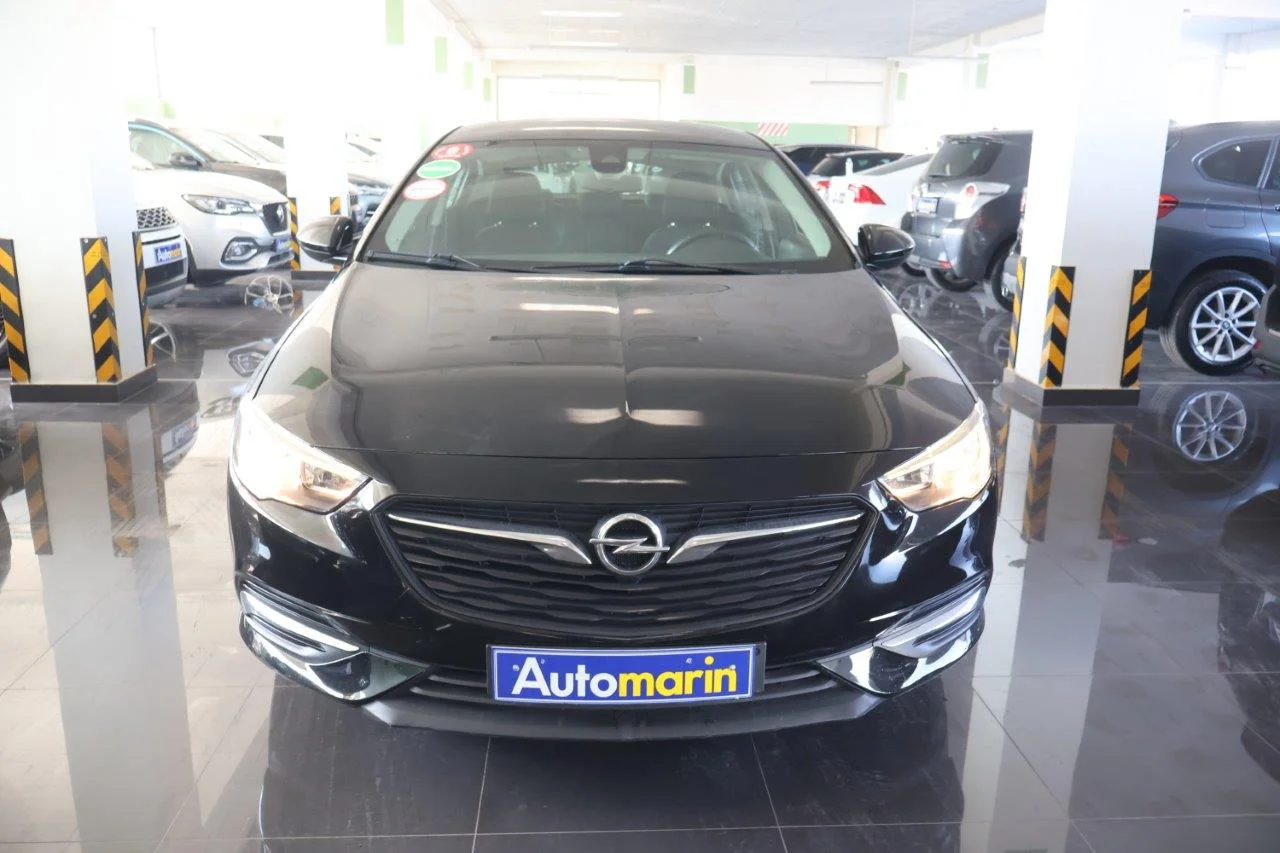 View 2 - Opel Insignia - 2020