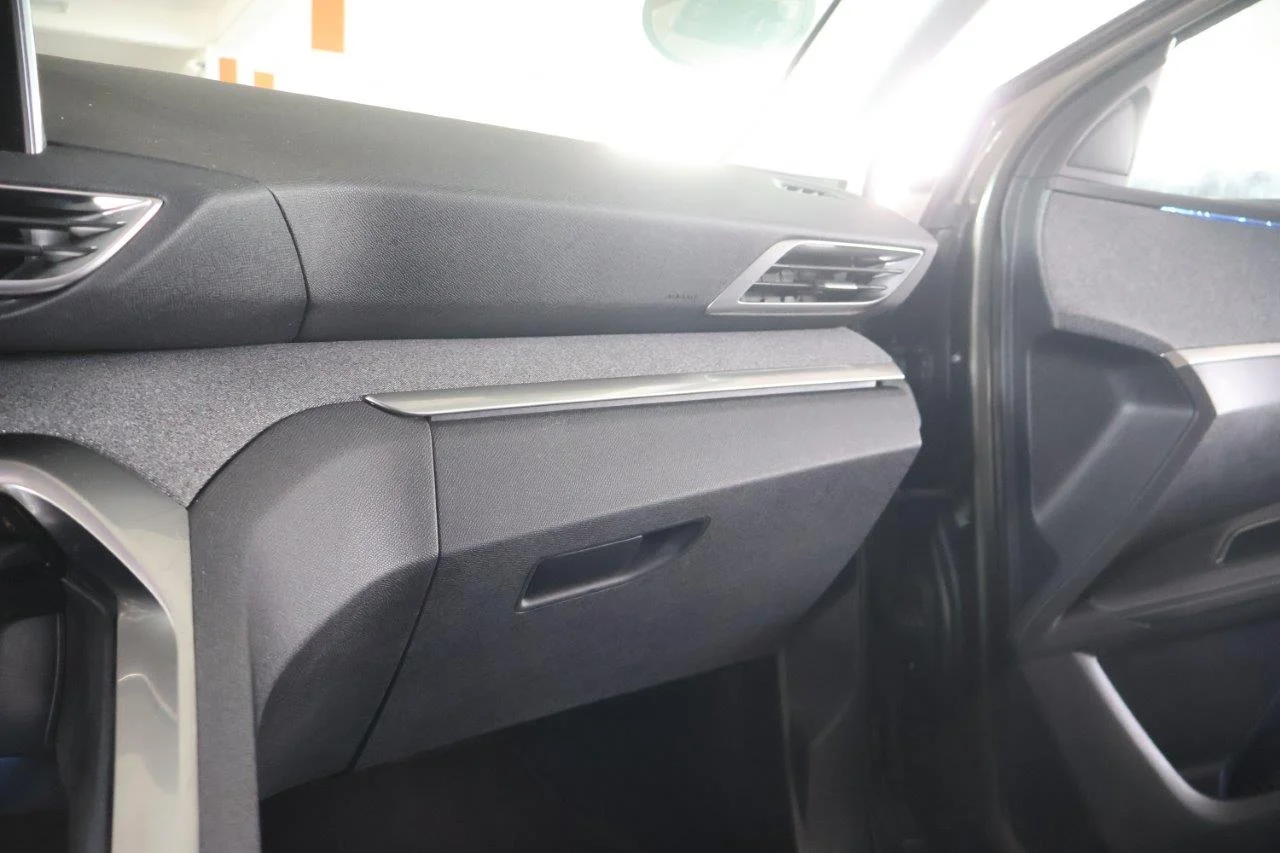 Peugeot 3008 - View model 24