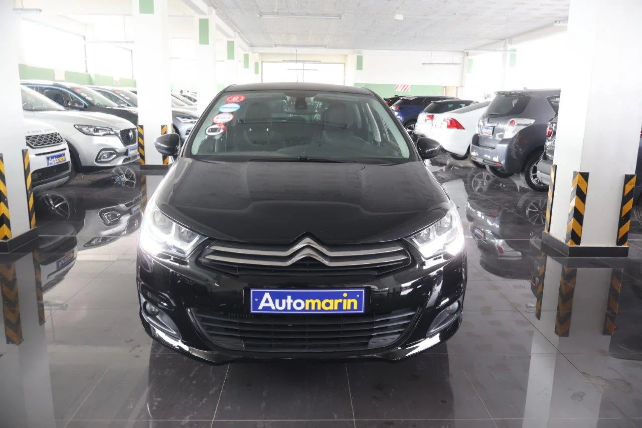 View 2 - Citroen C4 - 2016