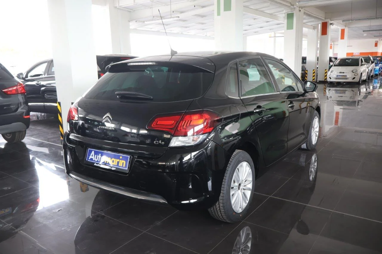 View 4 - Citroen C4 - 2016