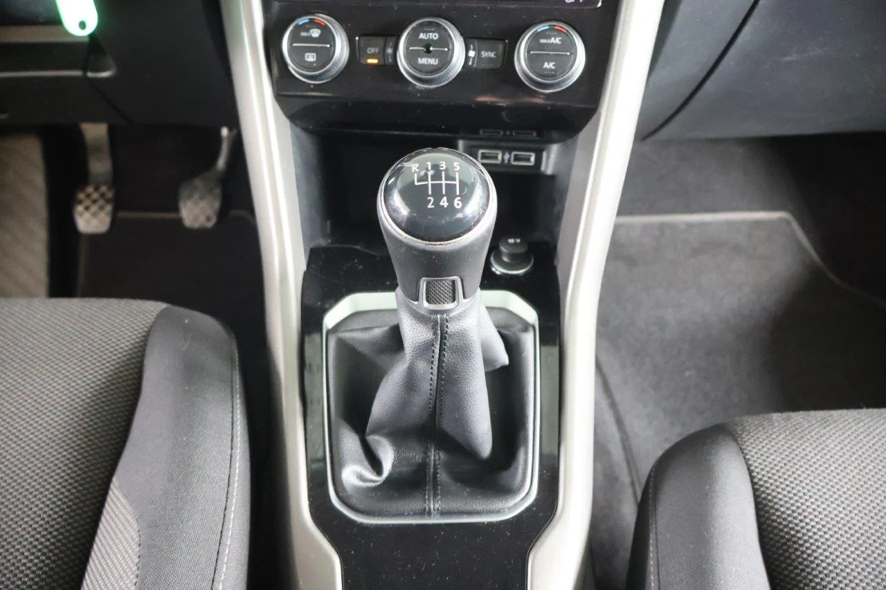 Volkswagen T-Roc - View model 22