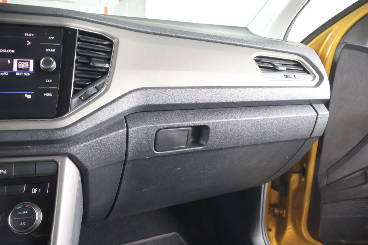 Volkswagen T-Roc - View model 25
